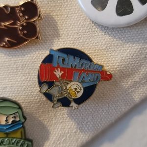 Vintage Disneyland Enamel Pin - Bundle 3+ pins for a discount.
